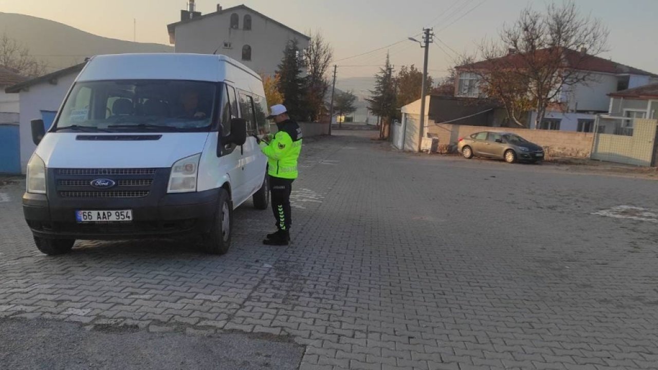 Yozgat&#039;ta jandarma okul servislerini denetledi