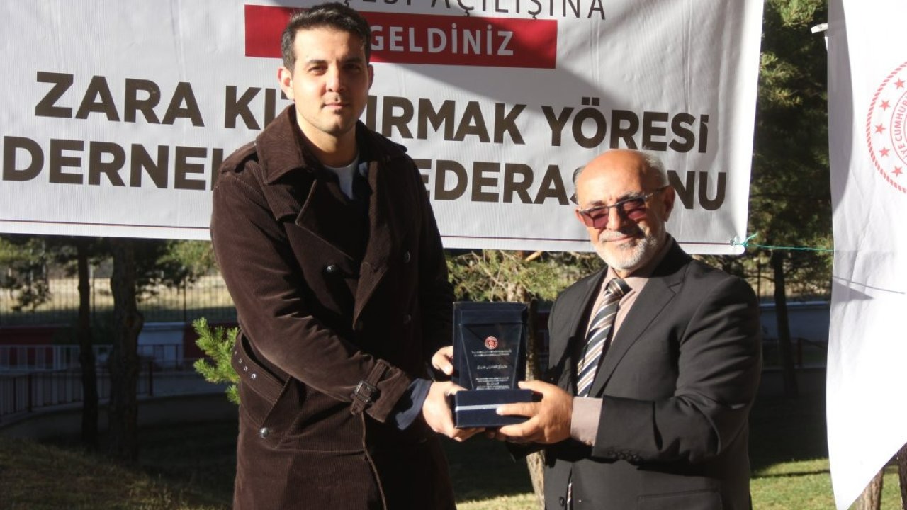 Zara'da üniversite öğrencileri için kış bahçesi açıldı