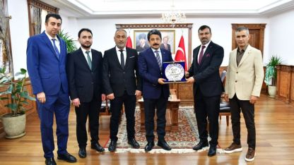 KİMDER heyetinden Kırşehir Valisi Demiryürek'e ziyaret