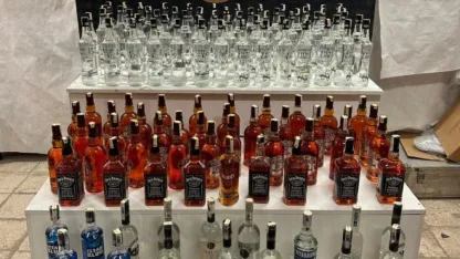 Eskişehir'de sahte ve kaçak içki operasyonunda 3 kişi yakalandı