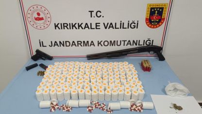 Kırıkkale'de 8 bin 252 sentetik uyuşturucu hap ele geçirildi
