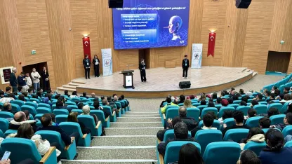 Kırşehir'de "1. Prof. Dr. İlhan Kılıçözü Fen Lisesi Öğrenci Çalıştayı" düzenledi