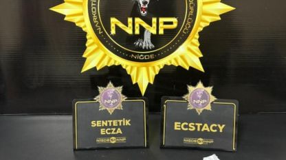 Niğde'de uyuşturucu operasyonlarında yakalanan 12 zanlıdan 7'si tutuklandı