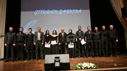 Kırşehir'de 1. Aşık Paşa Dil ve Şiir Festivali yapıldı