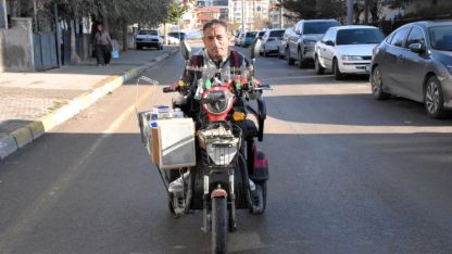 Bedensel engelli Cumali istedi, valinin talimatıyla sadece onun için okuma yazma kursu açıldı