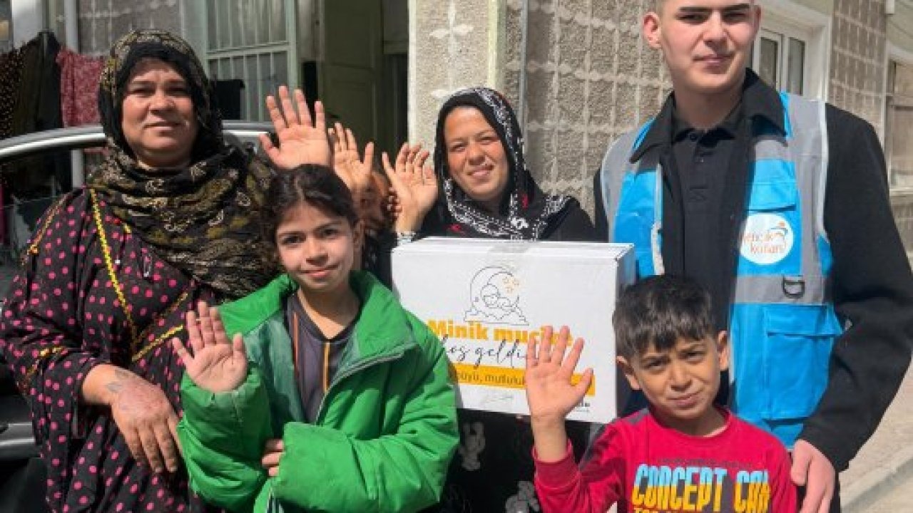 AK Parti Eskişehir Milletvekili Hatipoğlu&#039;ndan yeni doğan bebekli ailelere destek