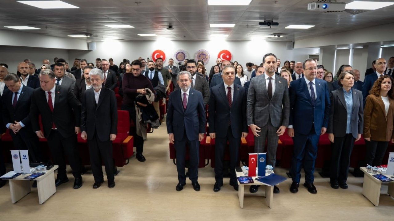 Ankara Üniversitesi &quot;Gayrimenkul Teknolojileri Merkezi&quot;nin kapılarını açtı