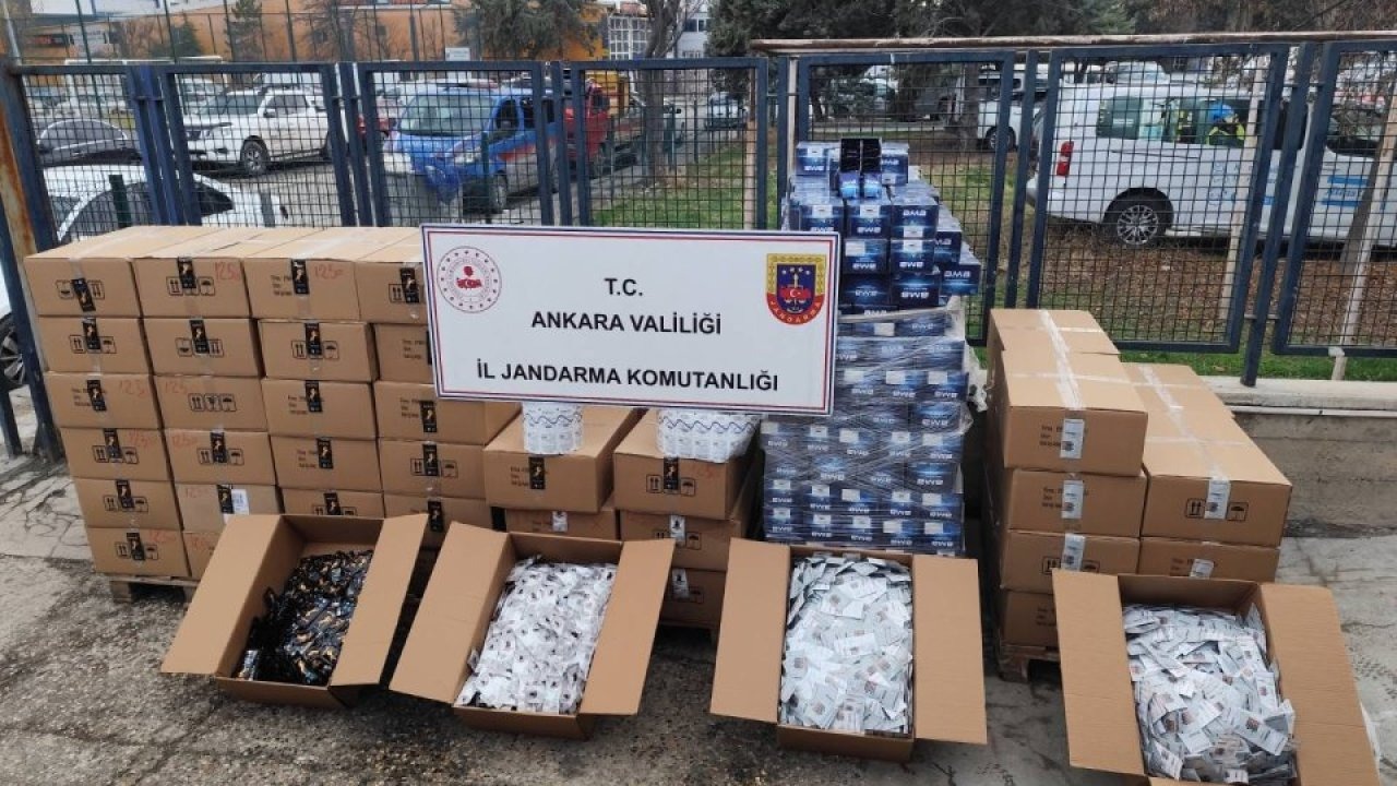 Ankara&#039;da 127 bin 600 cinsel içerikli ürün ile 7 bin sahte etiket ele geçirildi