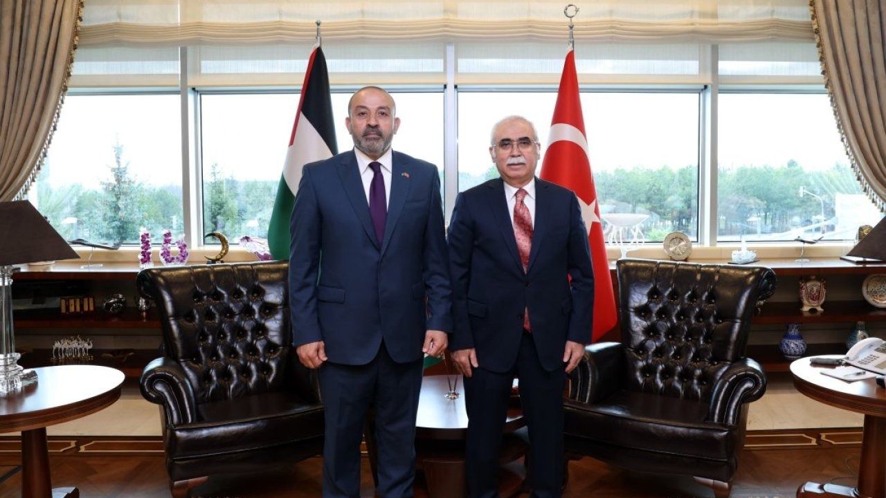 AYM Başkanı Özkaya, Filistin Devleti Başsavcısı Al-Khatib&#039;i kabul etti