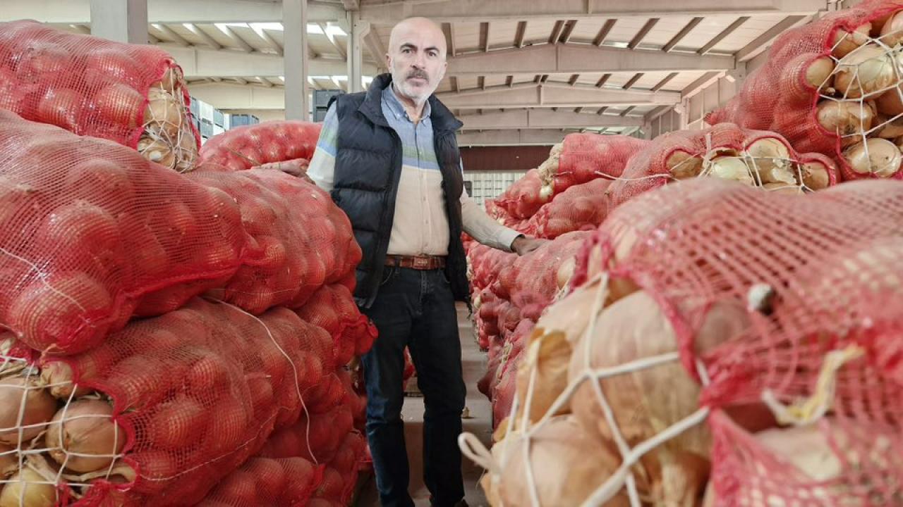 Çiftçi nefes bekliyor