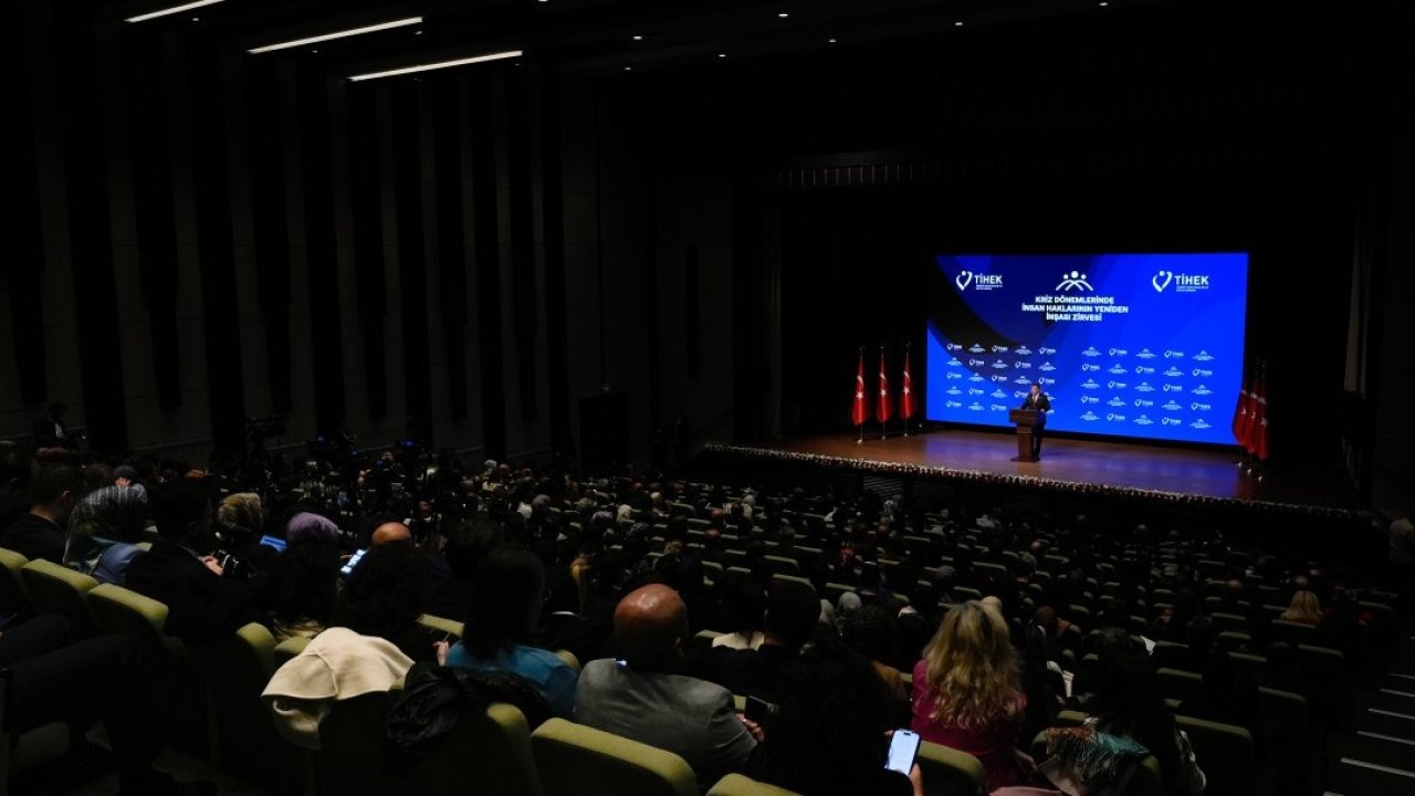 Cumhurbaşkanı Yardımcısı Yılmaz, &quot;Kriz Dönemlerinde İnsan Haklarının Yeniden İnşası Zirvesi&quot;nde konuştu:
