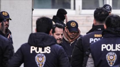 Gözaltına alınan 26 zanlı adliyede