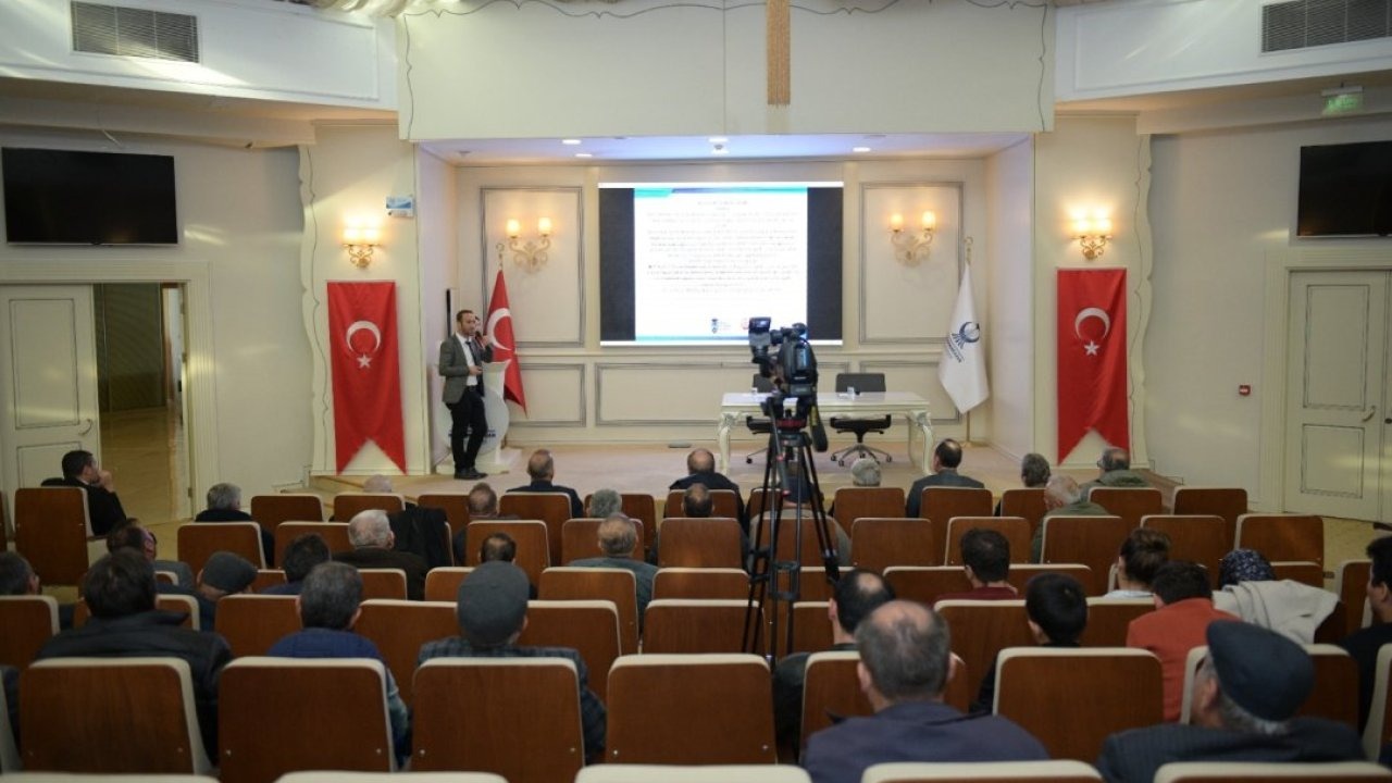 Kahramankazan&#039;da çiftçilere &quot;İklim Değişikliği ve Toprak Sağlığı&quot; eğitimi