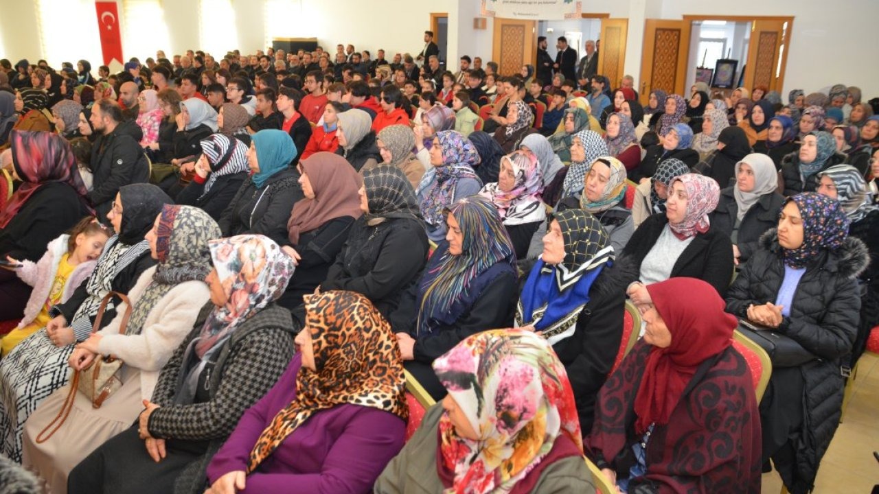 Kahramankazan&#039;da resim ve hikaye yazma yarışmasında dereceye giren öğrenciler ödüllendirildi