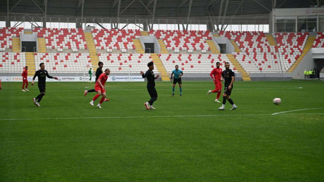 Karaman FK'yı parasızlık yaktı