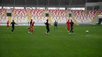 Karaman FK'yı parasızlık yaktı