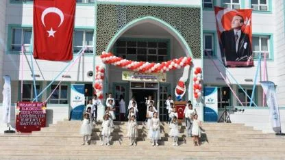 Karaman’da eğitim zili coşkuyla çaldı