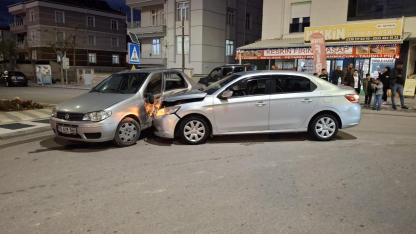 Karaman’da feci kaza: 6 yaralı