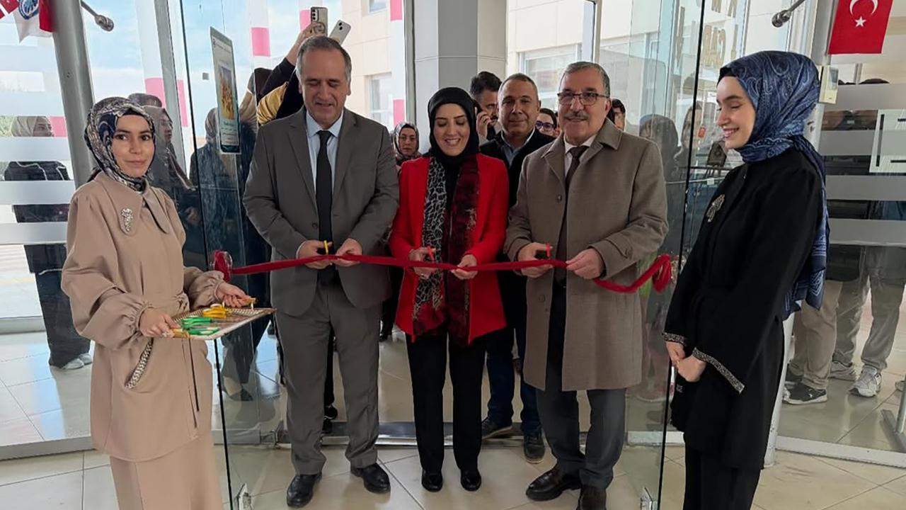 Keçe sanatı KMÜ’de sergiyle tanıtıldı