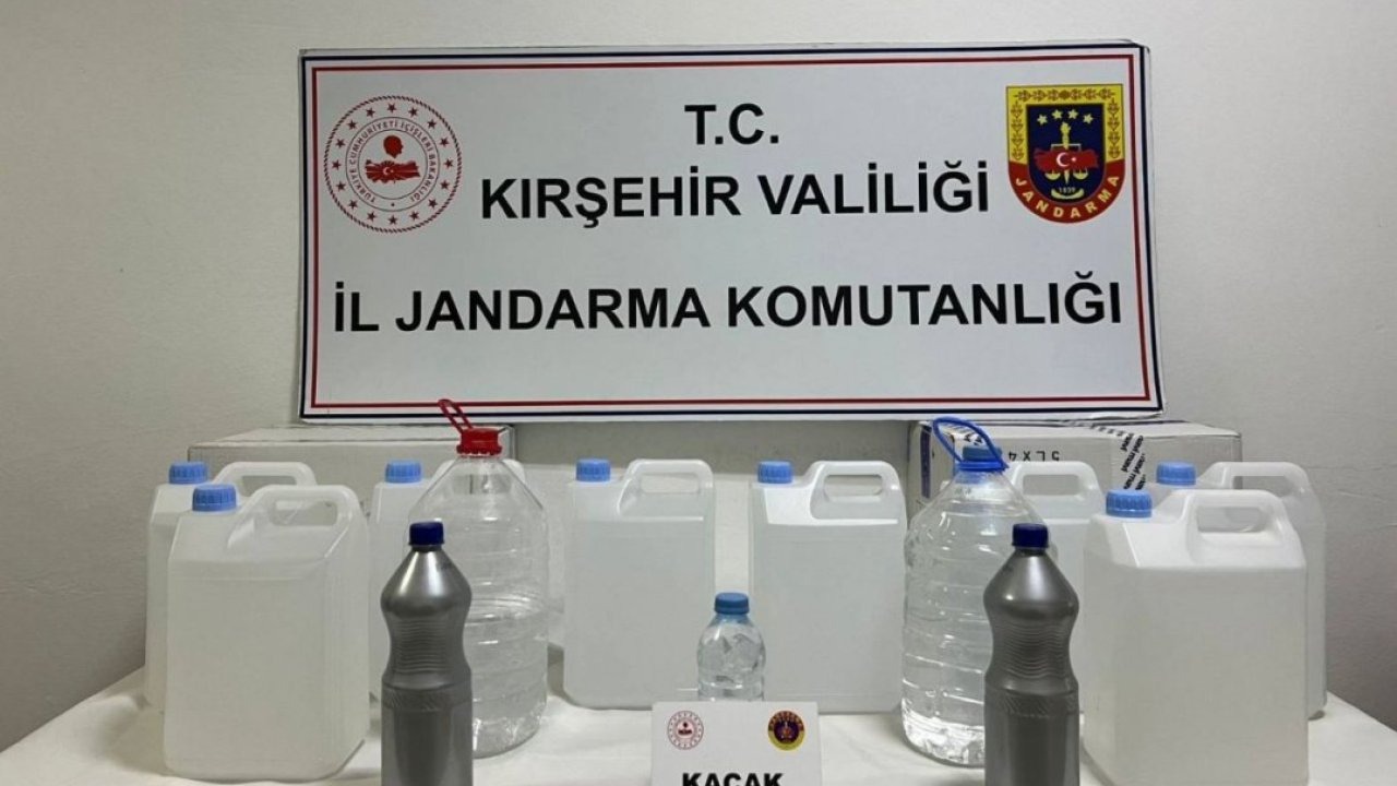Kırşehir'de kaçak içki operasyonunda 2 zanlı yakalandı