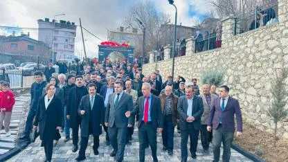 Sarıveliler'de tarih yazılıyor