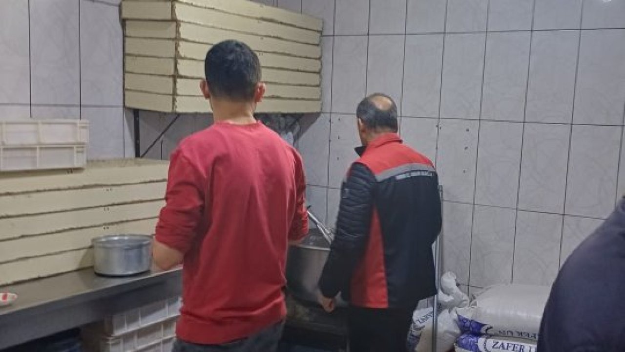 Ulaş&#039;ta ilçe esnafı denetlendi