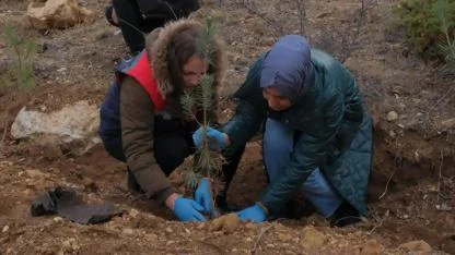 Yeşil vatan için fidanlar toprakla buluştu