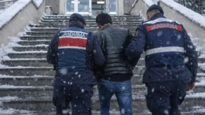 Nevşehir'de hakkında 7 yıl 6 ay kesinleşmiş hapis cezası bulunan firari yakalandı