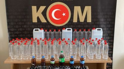 Sivas'ta 88,5 litre kaçak etil alkol ele geçirildi