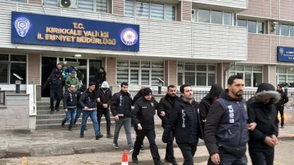 GÜNCELLEME - Kırıkkale merkezli yasa dışı bahis operasyonunda 25 şüpheli yakalandı