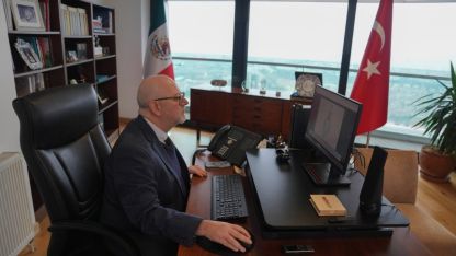 Meksika'nın Ankara Büyükelçisi Diaz de Leon, AA'nın "Yılın Kareleri" oylamasına katıldı