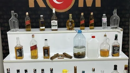 Kırşehir'de sahte içki ve etil alkol ele geçirildi