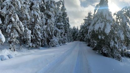 Eğriova Yaylası beyaza büründü