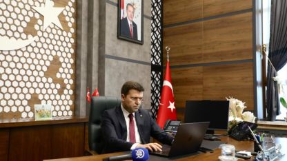 Niğde Valisi Akmeşe, AA'nın "Yılın Kareleri" oylamasına katıldı