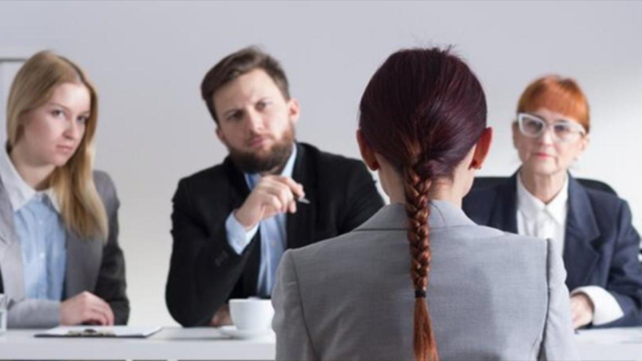 Ayrımcılık "mahrem sorular"la başlıyor