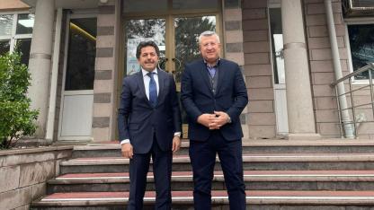 Eğitim için bir araya geldiler