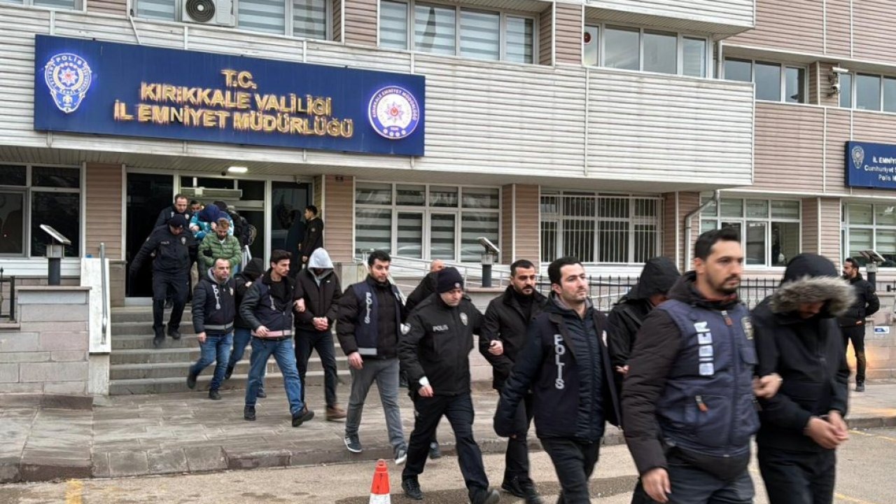 GÜNCELLEME - Kırıkkale merkezli yasa dışı bahis operasyonunda 25 şüpheli yakalandı