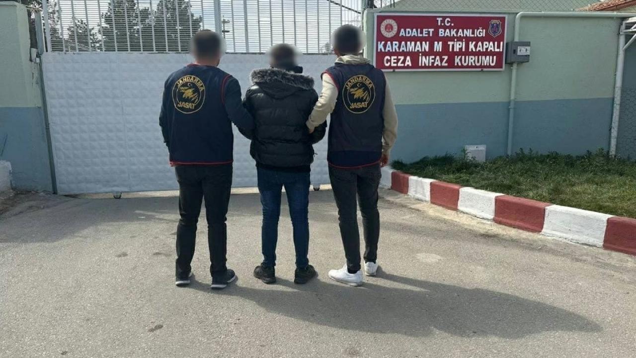 Jandarma suça göz açtırmıyor