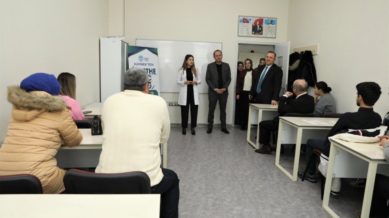 KAYMEK'in Almanca kursuna katılanlar belgelerini aldı