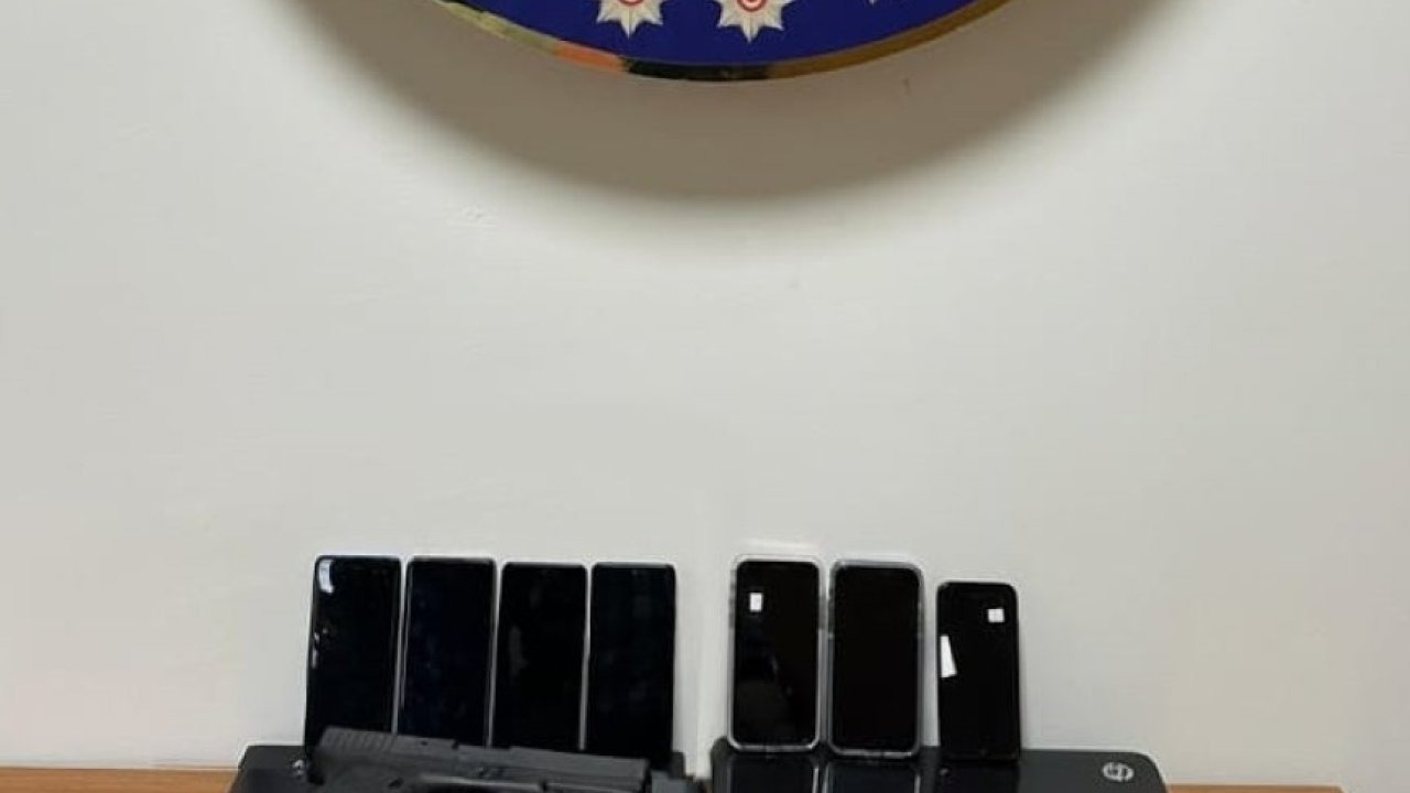 Kırşehir merkezli dolandırıcılık operasyonunda yakalanan 2 zanlı tutuklandı