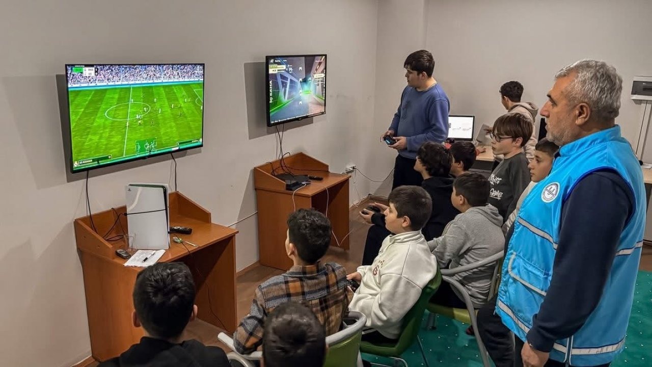 Kırşehir'de gençler için "Gençliğe Değer" kampı düzenlendi