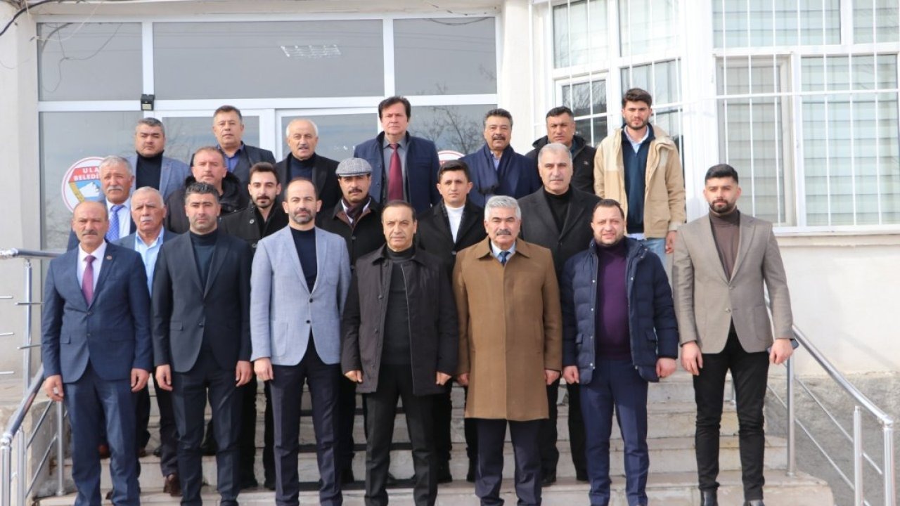 MHP Sivas Milletvekili Özyürek, Ulaş ilçesinde temaslarda bulundu