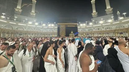 Müslümanlar umre ibadetini yerine getirdi