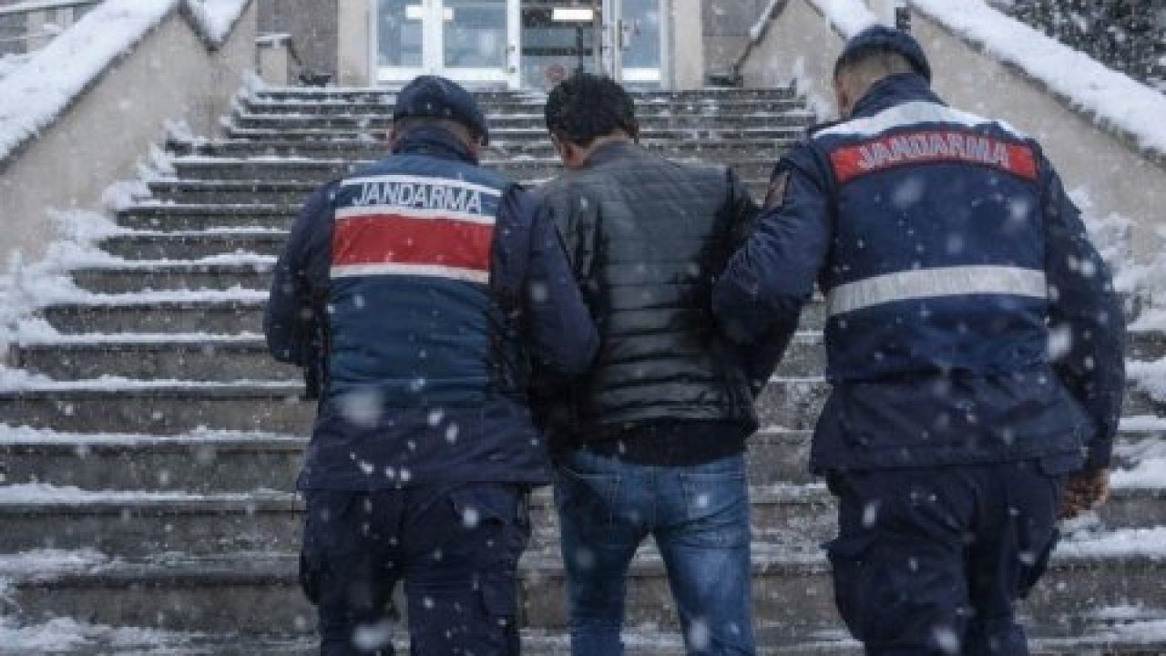 Nevşehir'de hakkında 7 yıl 6 ay kesinleşmiş hapis cezası bulunan firari yakalandı