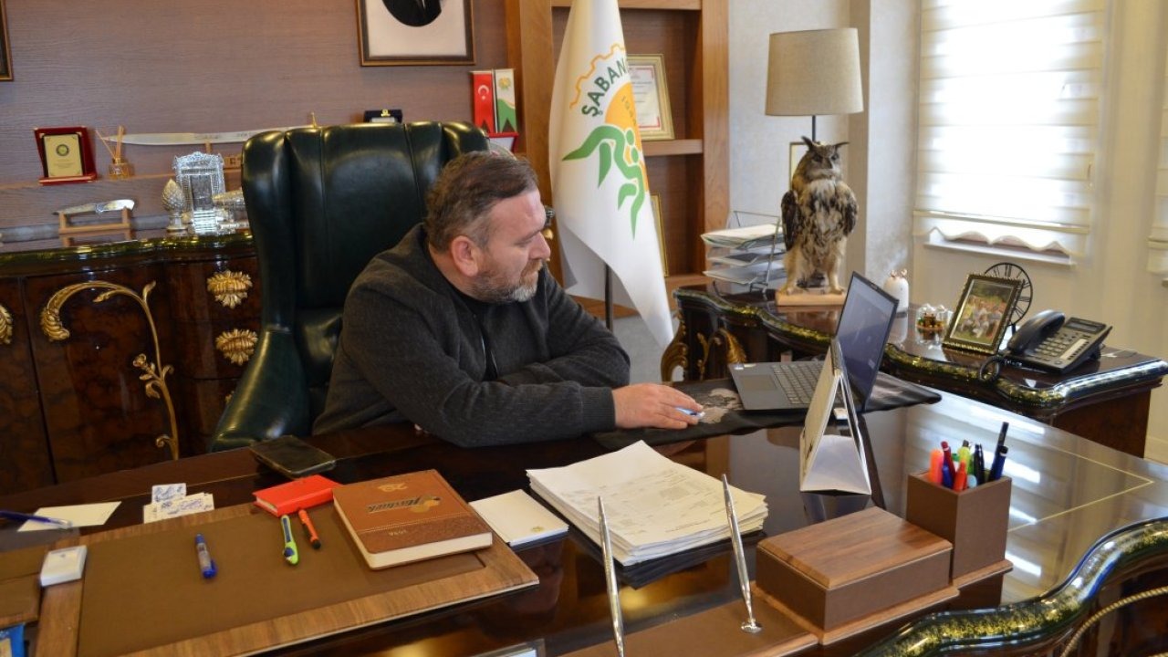 Şabanözü Belediye Başkanı Özcan, AA'nın "Yılın Kareleri" oylamasına katıldı