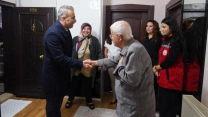 Vali Çiçek'ten anlamlı ziyaret