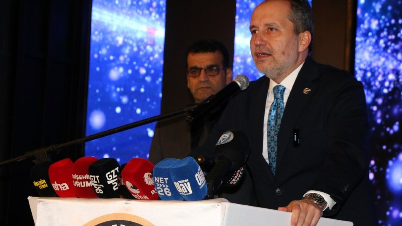 Yeniden Refah Partisi Genel Başkanı Erbakan, Eskişehir'de programa katıldı