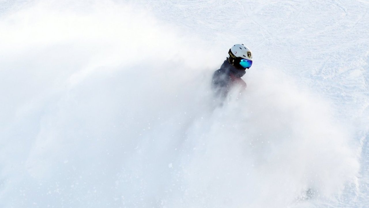 Yıldız Dağı hafta sonu kayakseverlerle doldu