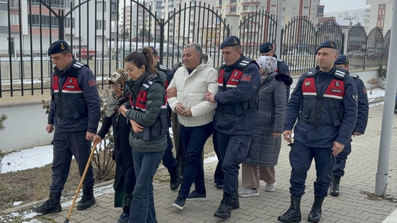 Yozgat'ta 65 yıl önce ölen kadının kimliğiyle dolandırıcılık yaptıkları iddiasıyla 4 yakını gözaltına alındı