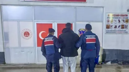 Kırşehir'de kişisel verileri ele geçirdikleri iddiasıyla 3 zanlı tutuklandı